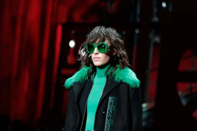Look 1